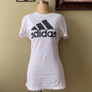 Adidas T-Shirt